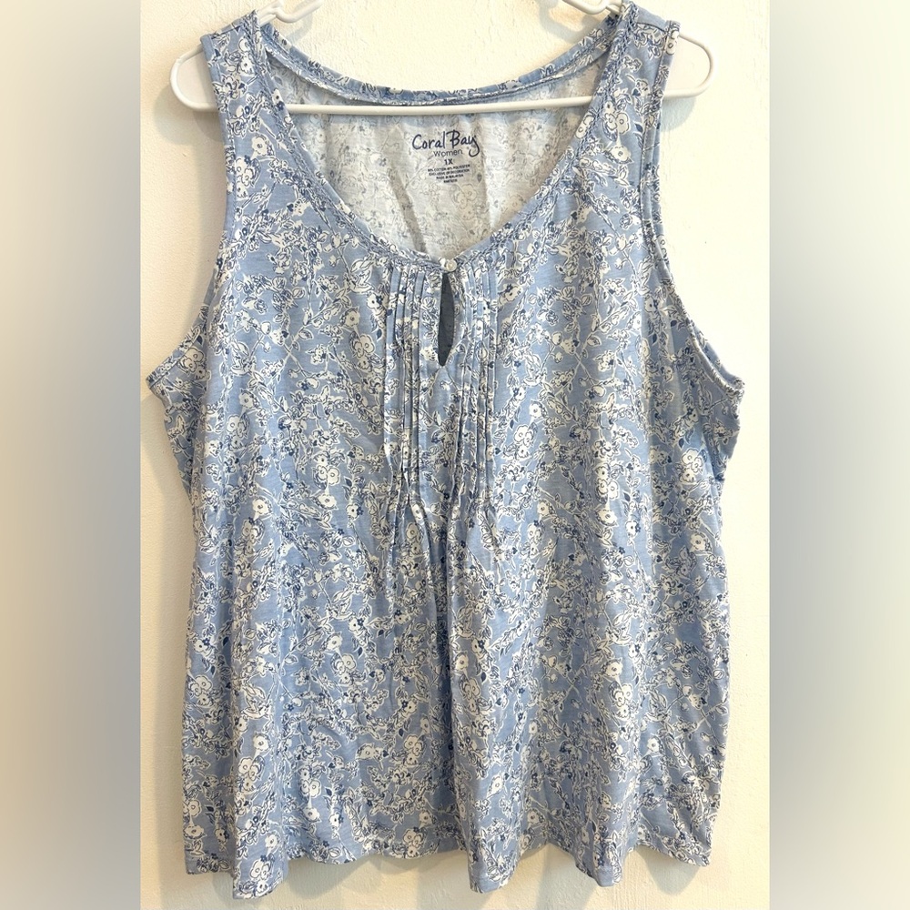 Women’s Coral Bay Blue Floral Sleeveless Top Size 1XL